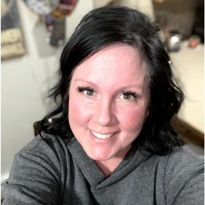 Meet your Posher, Chera